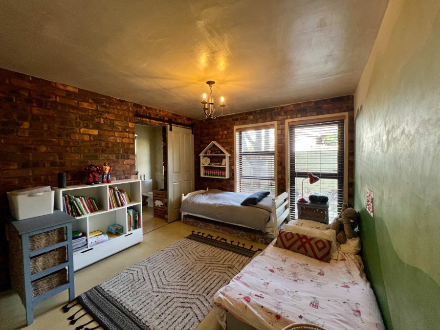 To Let 2 Bedroom Property for Rent in Kylemore Western Cape